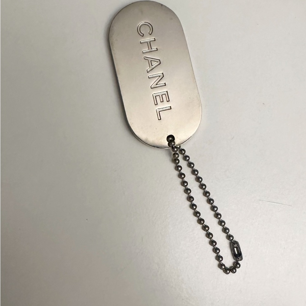 NWT CHANEL Silver Tag with Ball Chain - Picture 2 of 2